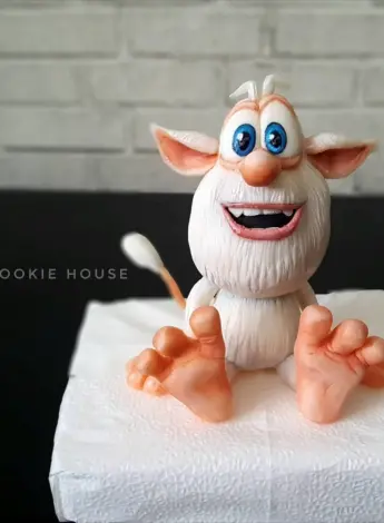 Буба фигурка из мастики