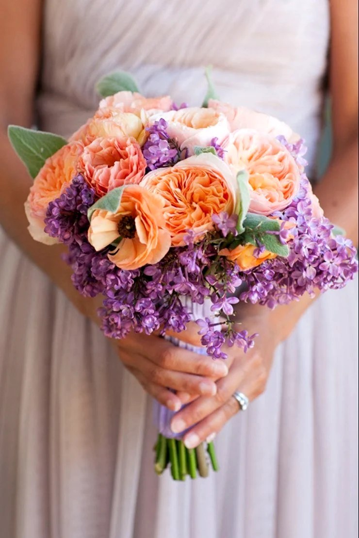 Букет невесты фиолетовый с оранжевым