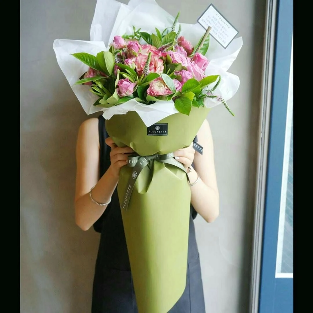 Букет с цветов упаковка фоамиран