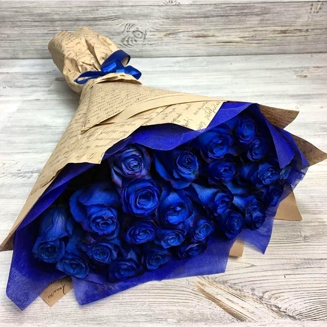 Букет синих роз