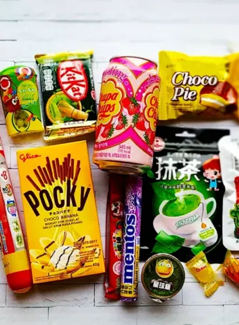 Японские сладости в упаковках