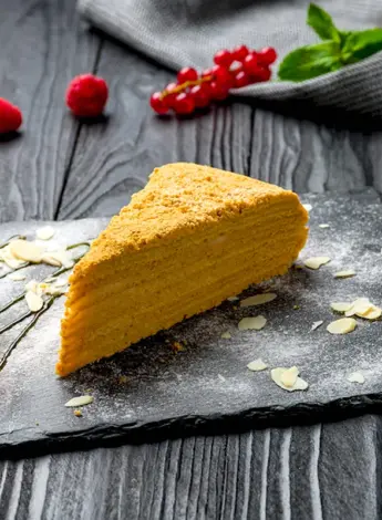 Картинки блюд европейской кухни медовик