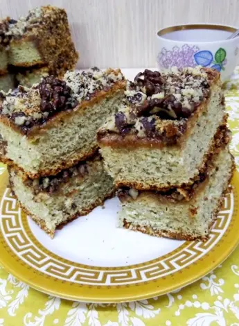 Лакомка тортик