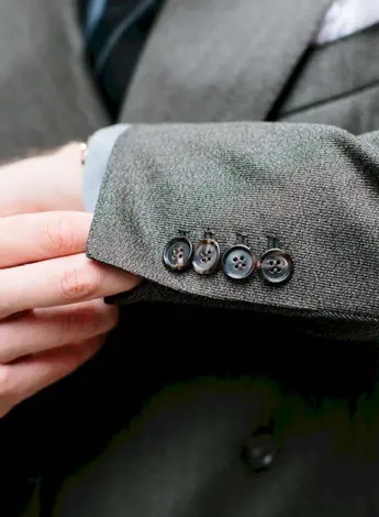 Рукав пиджака