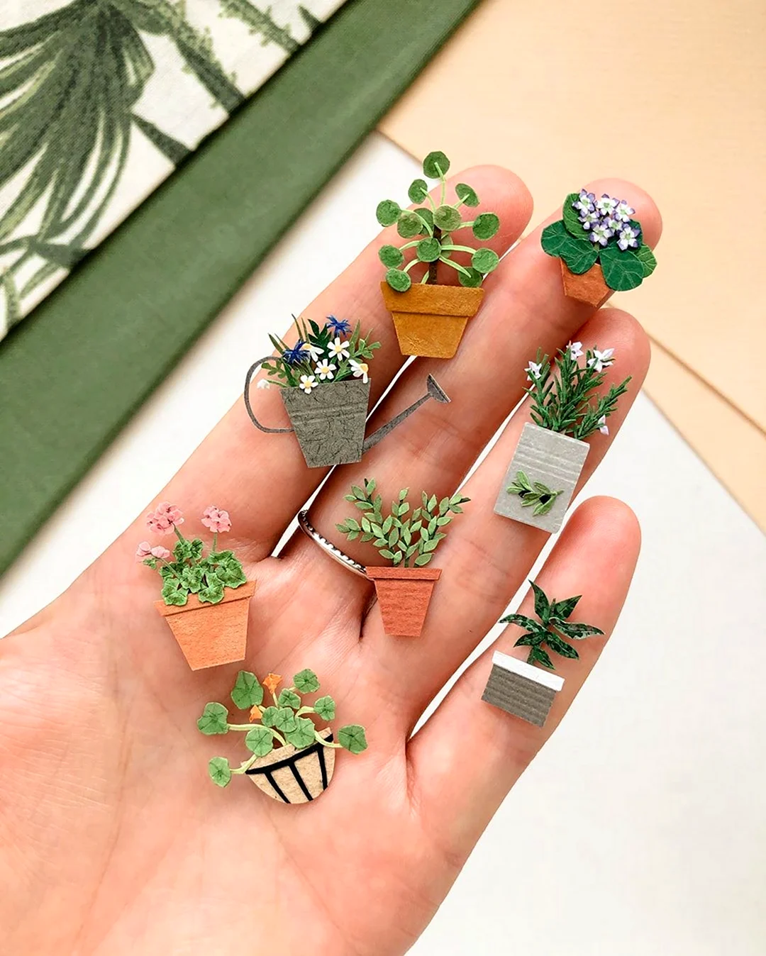 Самодельные миниатюрные растения из бумаги