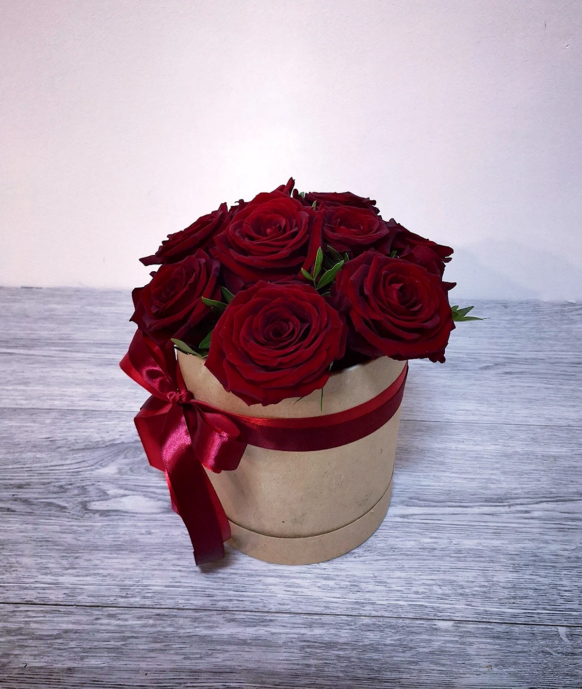 Шляпная коробка роза салма