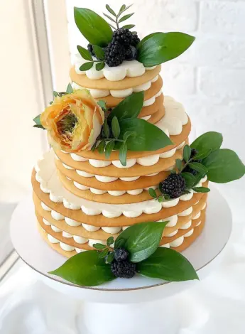 Свадебный медовый торт