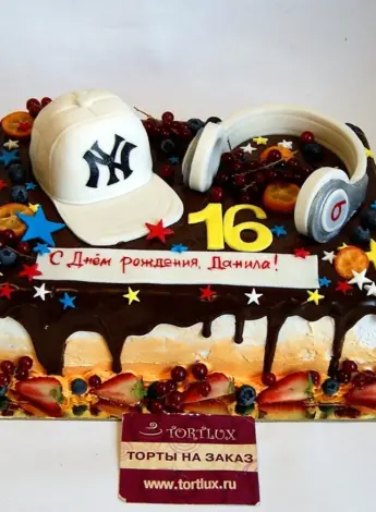 Торт мальчику на 16-летие
