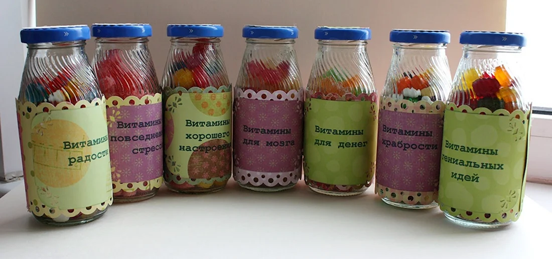 Банки с пожеланиями