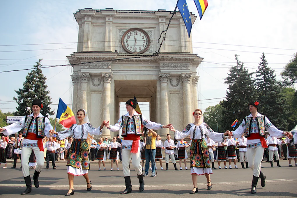 Лимба ноастрэ в Молдове