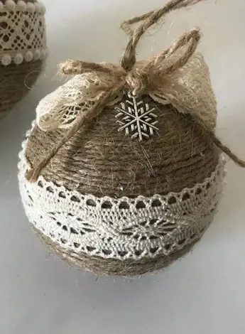 Новогодние игрушки из джута