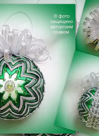 Новогодние шары канзаши