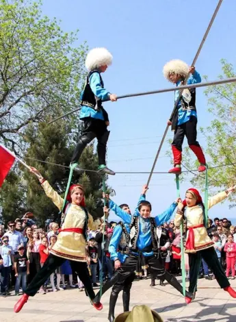Республиканская школа циркового искусства г Дагестанские огни