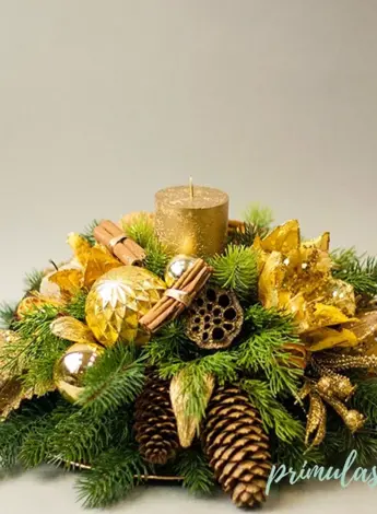 Рождественский букет Нобилис золотой