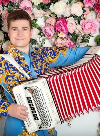 Руслан Мухамадиев баянист