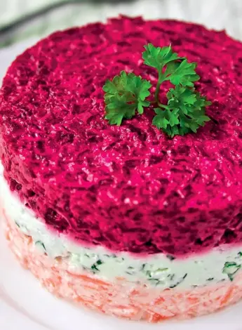 Салат овощной торт