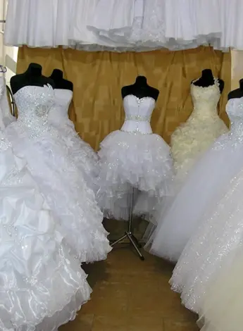 Свадебные платья на САДОВОДЕ ТЦ салют