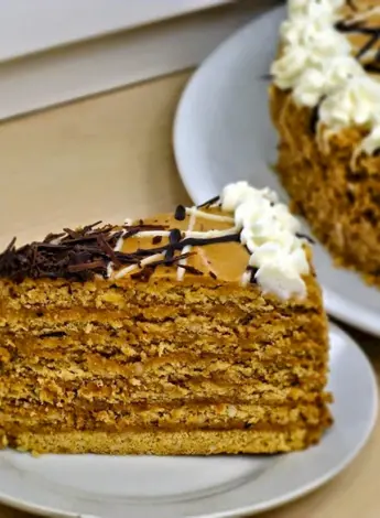 Торт арахисовая коровка