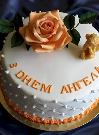 Торт на день рождения женщине