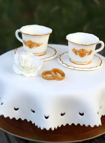 Торт на фарфоровую свадьбу 20 лет