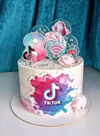 Торт тик-ток для девочки 8 лет