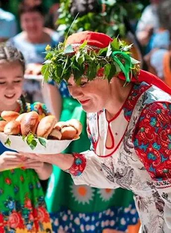 Традиции России