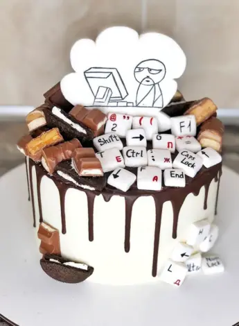 Украшение торта для программиста