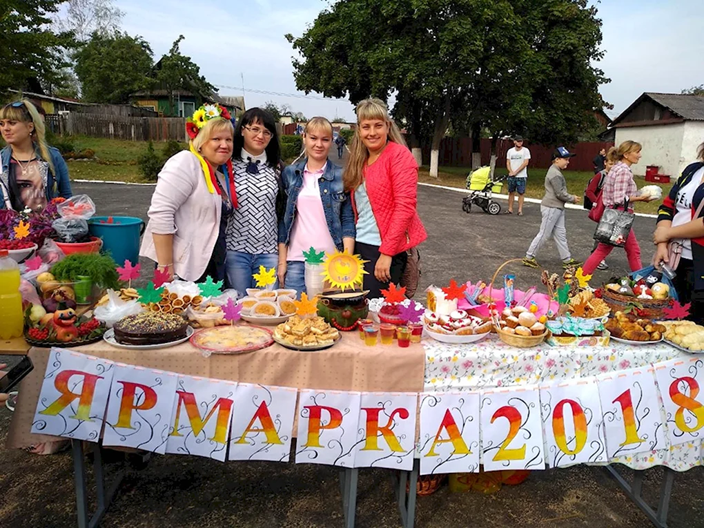 Украсить стол на осеннюю ярмарку