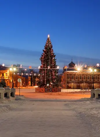 Успенская площадь Углич зимой